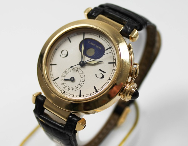 Cartier Pasha Uhr Mondphase in Gold Quarz mit Lederarmband